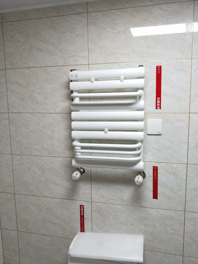 米蘭春天散熱器