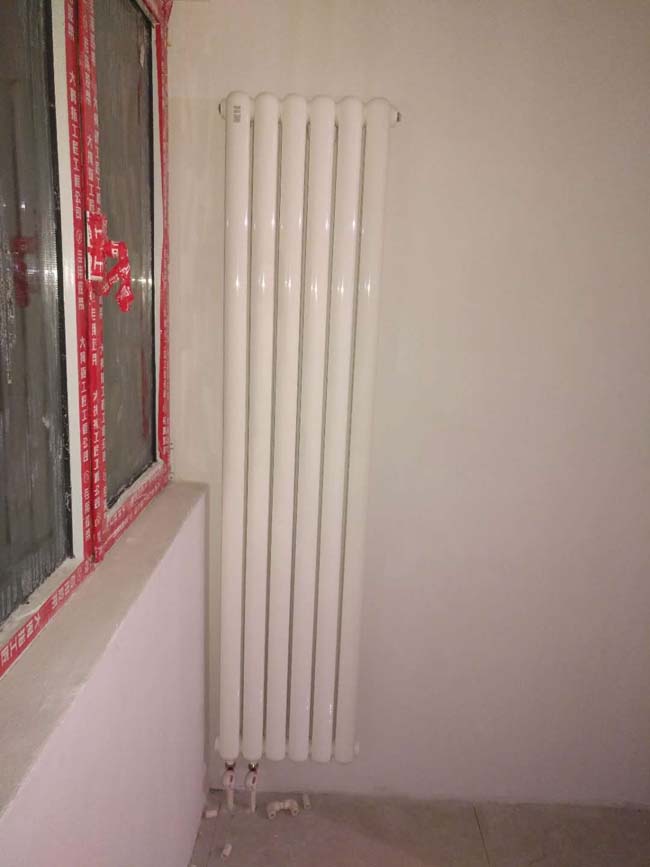 米蘭春天散熱器